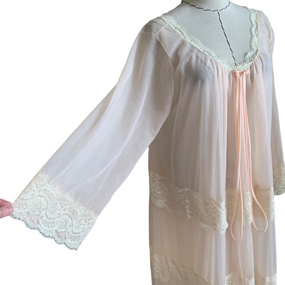 Vintage 60s Intime Pink Robe Peignoir Double Chiffon Nylon Lace Lingerie Glamour - Picture 4 of 10